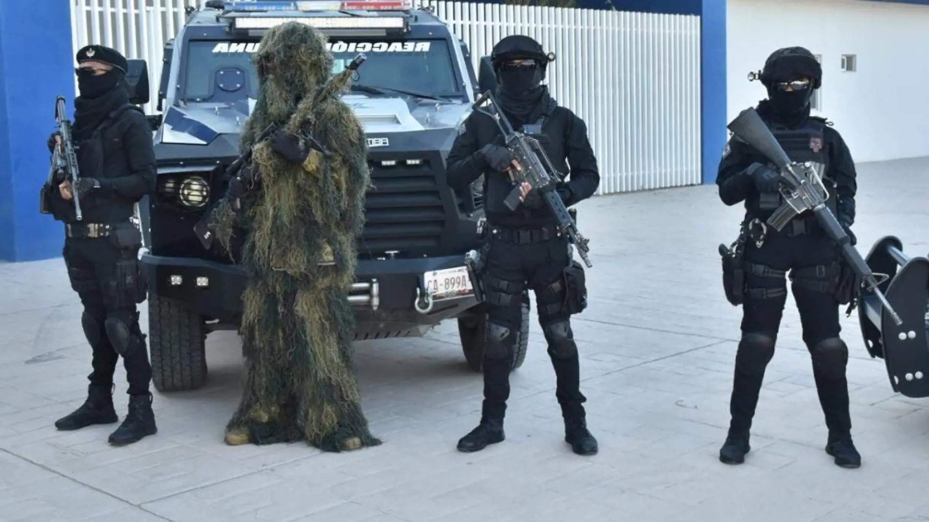 policías (1)